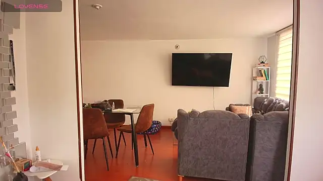 samy jonnes  online show from March 2026 03:29:02 PM