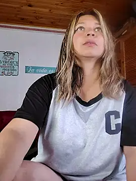 Devil Sara online show from December 2025 06:01:02 PM