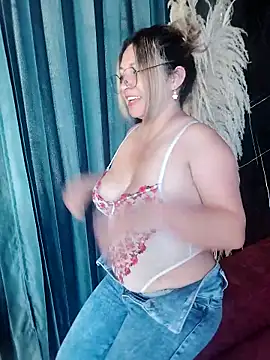 Devil Sara online show from April 2026 04:01:01 PM