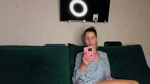 FoxLoveBasik online show from March 2025 05:38:01 PM