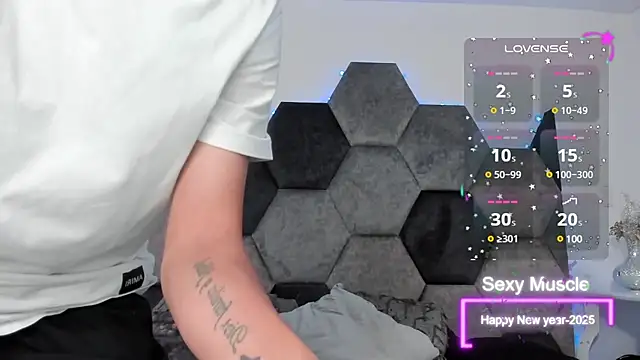 Snapshot of AmberAdams_ chatting on February 2025 02:22:02 PM AmberAdams online show from February 2025 02:22:02 PM