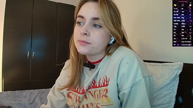 Snapshot of miss_seline chatting on January 2025 11:53:02 PM miss seline online show from January 2025 11:53:02 PM