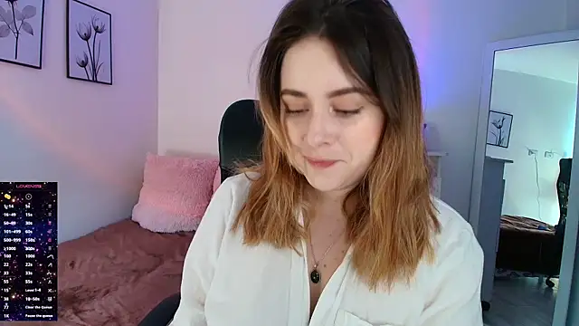 Snapshot of miss_seline chatting on September 2025 03:02:02 PM miss seline online show from September 2025 03:02:02 PM