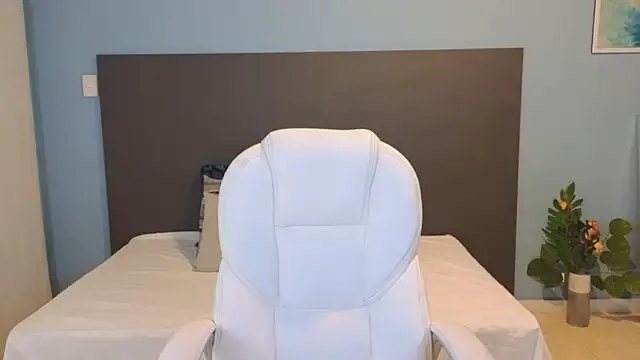 maiaa ruiz online show from January 2025 01:36:01 PM