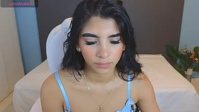 maiaa ruiz online show from February 2025 01:07:01 PM