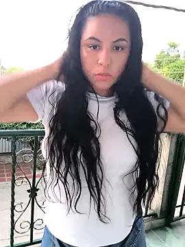 Francesca ferrari online show from April 2026 10:58:02 PM