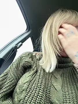 haileyhope  online show from December 2024 11:04:02 AM