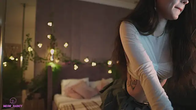 Snapshot of Meow_Nancy chatting on December 2024 11:45:01 AM Meow Nancy online show from December 2024 11:45:01 AM