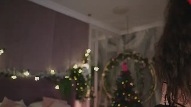 Snapshot of Meow_Nancy chatting on December 2024 08:33:02 AM Meow Nancy online show from December 2024 08:33:02 AM