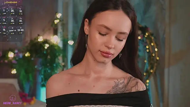 Snapshot of Meow_Nancy chatting on January 2025 05:10:01 AM Meow Nancy online show from January 2025 05:10:01 AM