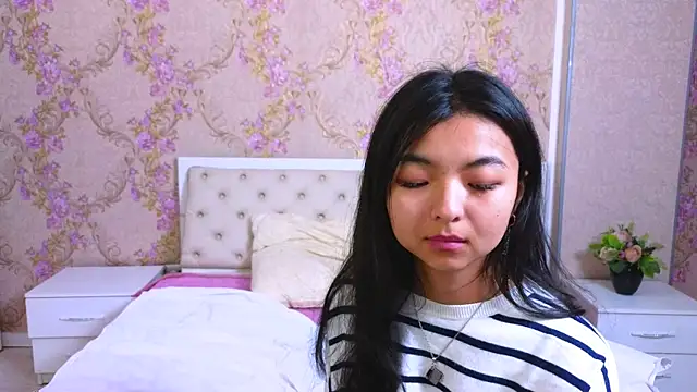 Shy Kira online show from January 2025 06:35:02 PM