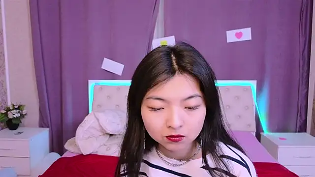 Shy Kira online show from February 2025 12:10:02 PM