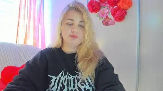 CoraSwon online show from March 2025 09:56:01 AM