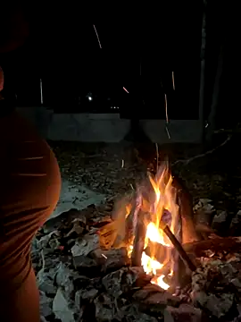 KLoveeee online show from November 2025 01:27:02 AM