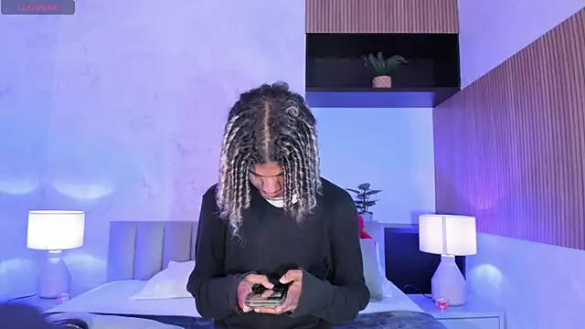 Snapshot of Maxim-Walker chatting on February 2025 03:00:02 AM Maxim-Walker online show from February 2025 03:00:02 AM