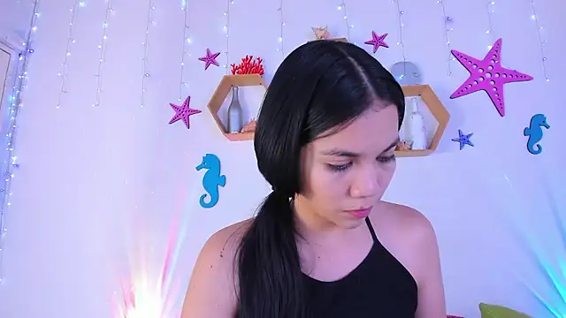 Snapshot of Emiily_Parkerr chatting on November 2025 03:09:02 AM Emiily Parkerr online show from November 2025 03:09:02 AM