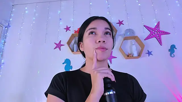 Snapshot of Emiily_Parkerr chatting on December 2025 03:00:02 AM Emiily Parkerr online show from December 2025 03:00:02 AM