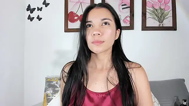 Snapshot of Emiily_Parkerr chatting on February 2026 01:04:01 AM Emiily Parkerr online show from February 2026 01:04:01 AM