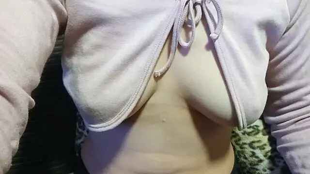 ForeversweetXX online show from November 2025 06:52:01 PM