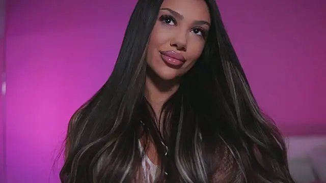 NatyDesiree online show from February 2025 10:39:01 PM