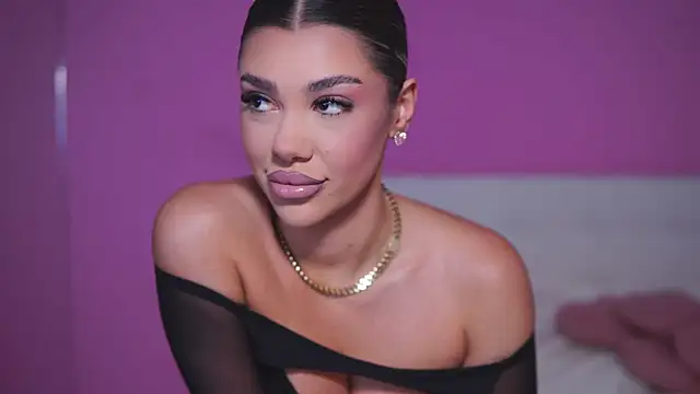 NatyDesiree online show from March 2025 05:08:01 AM