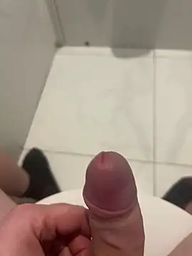 Snapshot of Sexygoat30 chatting on October 2025 04:35:02 AM Sexygoat30 online show from October 2025 04:35:02 AM