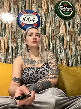 Sextazy online show from February 2026 03:23:02 PM