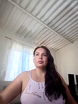 Snapshot of allison-dreams chatting on September 2025 03:12:01 PM allison-dreams online show from September 2025 03:12:01 PM