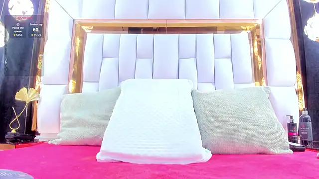 RileySweett online show from November 2025 11:40:02 AM