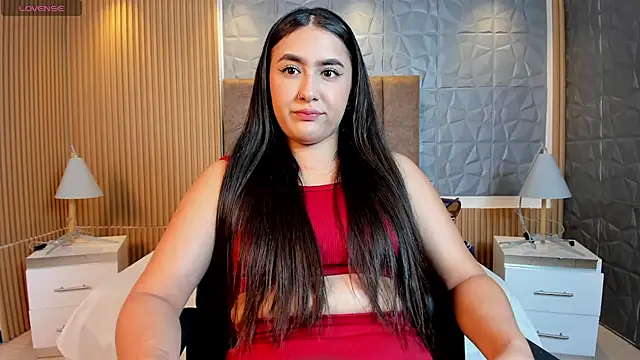 paulina sweett  online show from March 2026 12:44:01 PM