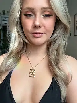 lexi luv online show from January 2025 06:12:02 PM