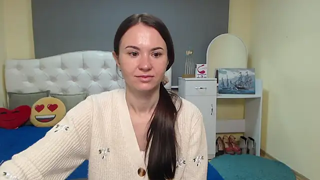 KaraCriegs online show from November 2025 06:41:01 PM