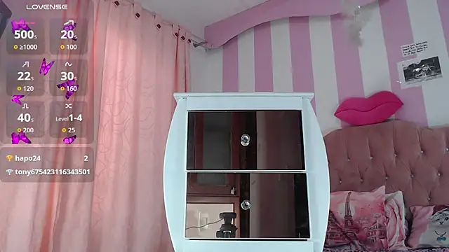 Snapshot of zaleya_mateus chatting on November 2025 01:10:01 PM zaleya mateus online show from November 2025 01:10:01 PM