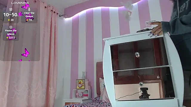 Snapshot of zaleya_mateus chatting on November 2025 10:34:02 AM zaleya mateus online show from November 2025 10:34:02 AM