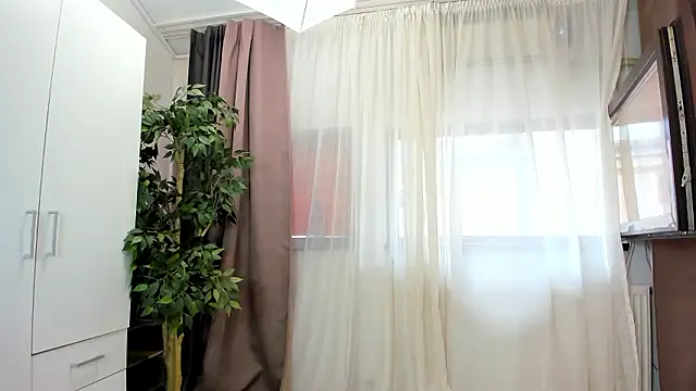 OliviaRimes online show from December 2024 10:08:01 AM
