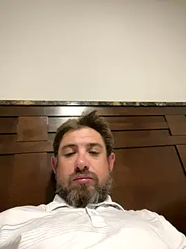 caliguy37 online show from January 2026 03:20:02 AM