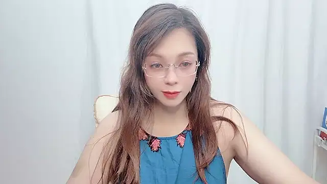 Snapshot of Toookiss chatting on October 2025 02:04:02 PM Toookiss online show from October 2025 02:04:02 PM