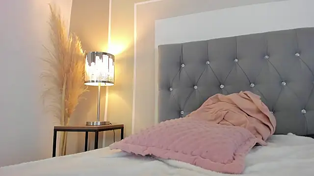 mailin18 online show from January 2025 04:32:01 AM