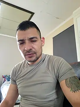 Zoltanioan26 online show from February 2026 02:13:02 PM