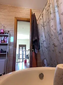 culoroto97 online show from February 2026 12:28:02 PM