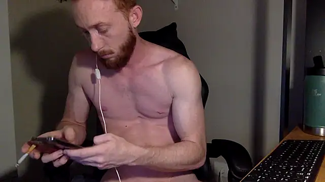 Snapshot of Smoker_Ginger chatting on March 2025 01:23:01 AM Smoker Ginger online show from March 2025 01:23:01 AM