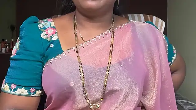 Snapshot of vani-09 chatting on July 2026 06:00:02 AM vani-09 online show from July 2026 06:00:02 AM