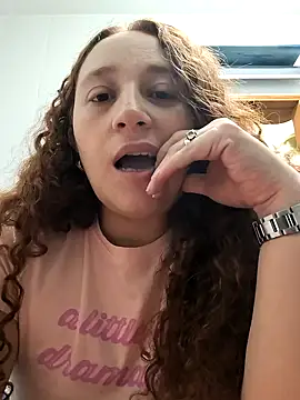 Snapshot of Mistik_red chatting on October 2025 11:58:02 PM Mistik red online show from October 2025 11:58:02 PM