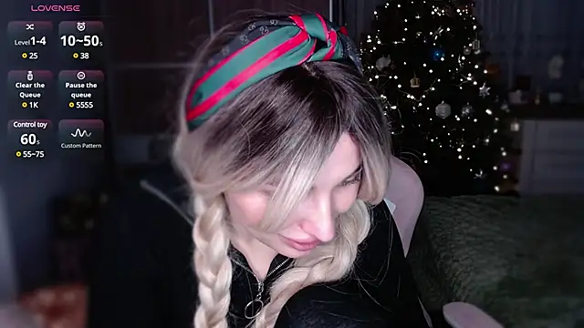 Yoda21 online show from January 2025 06:03:02 PM