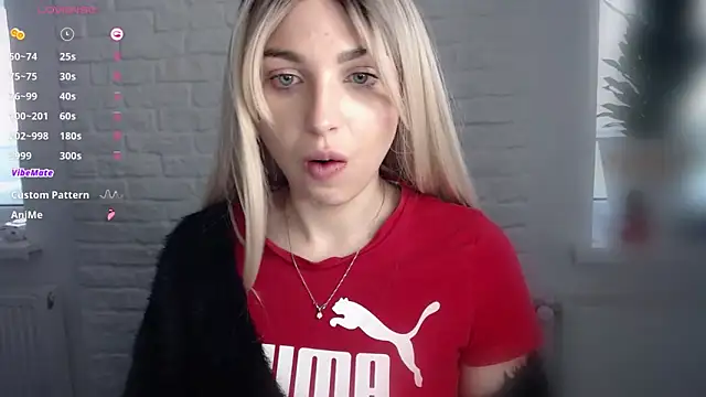 Yoda21 online show from January 2025 01:49:01 PM