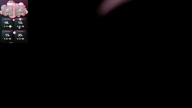 Snapshot of Amina_hafsa chatting on October 2025 07:43:01 PM Amina hafsa online show from October 2025 07:43:01 PM