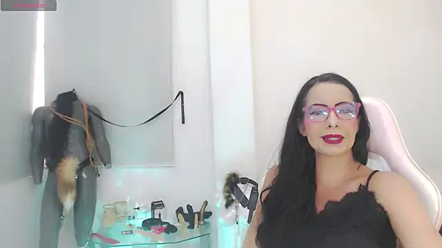 sasha mom69  online show from November 2025 03:47:01 PM