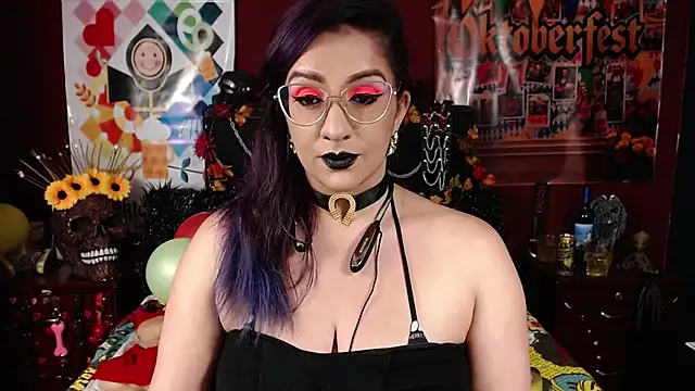 Snapshot of andreafetishx chatting on October 2025 03:24:02 AM andreafetishx online show from October 2025 03:24:02 AM