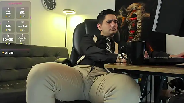 Nicolas Fellener online show from February 2026 03:18:01 AM