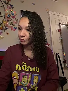 Snapshot of _Neeka_ chatting on December 2024 01:10:02 PM Neeka online show from December 2024 01:10:02 PM